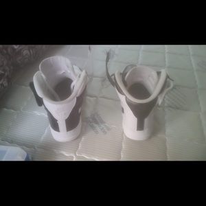 Ying and yang custom air force 1s size 9.5 mens